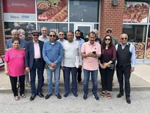 Shoaib Nasir, Salamat Ali, Prof Auj e Kamal, Khalil Channa, Shahid Hashmi, Seema Hashmi, Mohammed Nadeem, Qaiser Masood Jafri, Sardaar Khan, Dr Tariq Raaz & Tasneem Zaki.